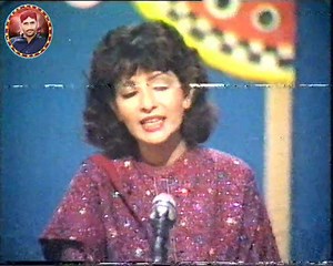 70K views · 4.3K reactions | Singer : Anjum Ara Song : Laari Kadah Eendi Re Ranal Recording : PTV Mehfil Program 1992 #AbdulJalilRahpoto #PTVMehfilProgram #AnjumAra | Abdul Jalil Rahpoto | Facebook