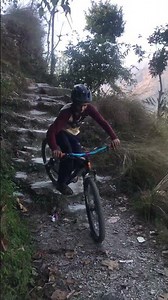 CD downhill 😱#foryou #mtb #sepedamtbdownhill #shortsvideo #viralvideo #shortminivlog