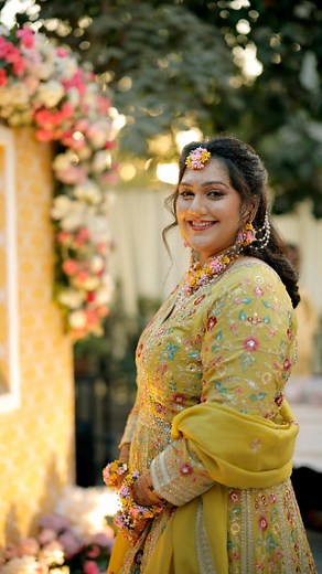 Mehendi Bride @aditi132930 Decor @gulmohar_inc @mehendi @official_wedding_stuff @marathi_weddingz @maharashtrian_wedding #wedding #destinationweddingphotographer #elopementlove #engagementphotos #quarantinelife #engagmentphotography #fineartwedding #junebugweddings #loveauthentic #thekynot #weddingblog #weddingblogger #weddingceremony #weddingday #weddingdecor #weddingdetails #weddingfashion #weddingflowers #weddinghair #weddingideas #weddinginspirations #weddinginspo #weddingmoments #weddingpho