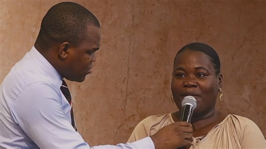 6.2K views · 775 reactions | Milhares de pessoas que estavam afastados, estão a voltar a casa do pai. Acompanhe... | Igreja do Reino de Deus Angola | Facebook