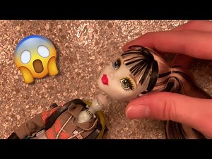 Unrebooting a SDCC Monster High Doll?! (Yes) | Zombiexcorn