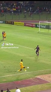 Just Look .. what Samkelo Zwane did to Roral Pirates 😁 player Zwane is a Star🌟 ✌️❤️⚽🔥🔥🔥 Samkelo Zwane skills ✌️❤️⚽🔥🔥🔥 | Esspee SA