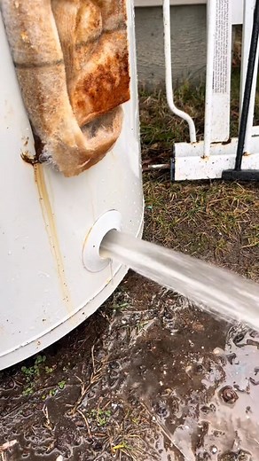 Cut my finger in the end 😭 #leadpan #shower #waterproofing #pigears #epoxy #nycplumbing | Plumb Hero.