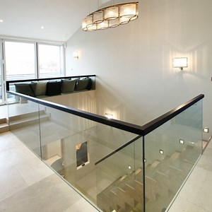 [Hot Item] Laminated Tempered Glass for Building Construction Window Door Entrance Canopy Skylight Partition Fence Panel Balcony Balustrade Stair Handrail Railing