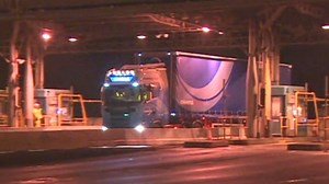 Severn bridge tolls: First lorry crosses for free