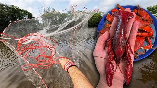 11K views · 191 reactions | Catching CRABS and GIANT CRAWFISH with NETS and Traps | Outside the Levees | Facebook
