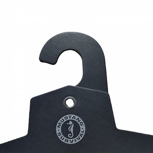 [Hot Item] Black Paper Board Hanger with Silk-Screen Printing Logo