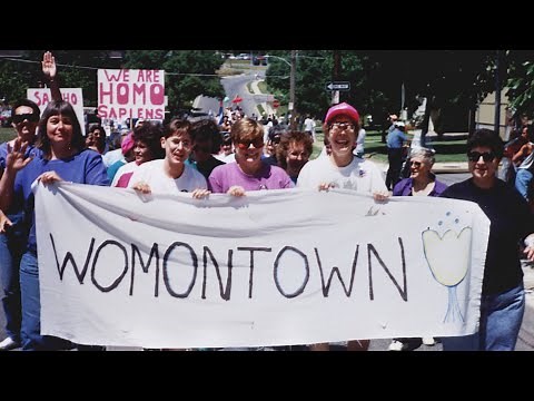 A Radical Lesbian Neighborhood in the '90s | WOMONTOWN | Full Documentary