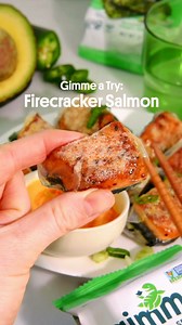 Warning: not for the flavor shy 💥🍣 These crispy firecracker salmon bites are spicy, bold, and dangerously good. You’ve been warned. | Gimme Seaweed