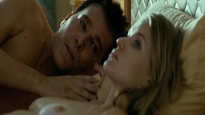 Alice Eve Crossing Over 1080p-01