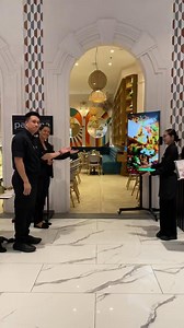 Artisanal Bicho-Bicho con Tsokolate — hand-twisted, sugar-dusted, and served with our signature Tsoko Crema dip. 🍩🍫 | Tsokolateria