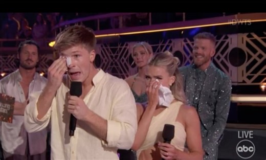 DWTS: Robert Irwin Breaks Down in Tears Honoring Mom and Dad