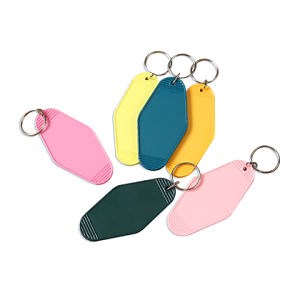 [Hot Item] Custom Logo Promotional Blank Plastic Retro Vintage Motel Hotel Room Keychain