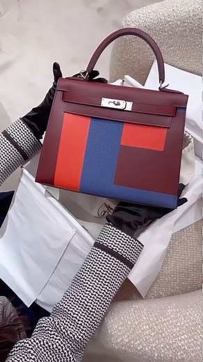 #hermes #hermès #hermesbag #hermeslover #bags #bagslover #bagslovers #instagram #fypシ❤️💞❤️ #ootdfashion #fashion #fashionstyle #usa #dubai | Lin Ruii