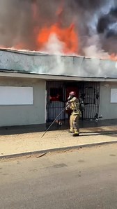 The Kern County Fire Department is hiring! Applications for the position of Firefighter Recruit will be open from March 28th to April 11th. During this window, you can access the job posting. To get a head start, visit governmentjobs.com, create a profile, and fill out your basic information. On March 28th, when access to the application becomes available, we’ll share the link. 🚨Events to Attend for Hiring Information🚨 🗓️Saturday, March 29, 9 a.m.–12 p.m.: Kern County Public Safety Career Exp