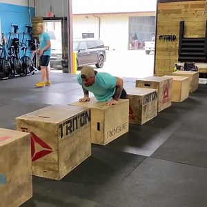 "Human grasshopper 🦗" 🔁: Zack Ruhl | TWL