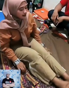 2.7M views · 16K reactions | Tukang Pijat Nya Menang Banyak Inimah #pijattradisional #pijatkesehatan #asmrvidio | Pijat Urut Tradisional | Facebook