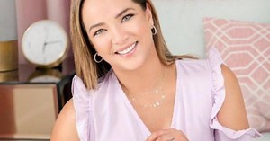 Adamari López dedica emotivo mensaje a las sobrevivientes del cáncer