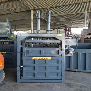 [Hot Item] Hydraulic Baling and Bagging Press for Wood Chips