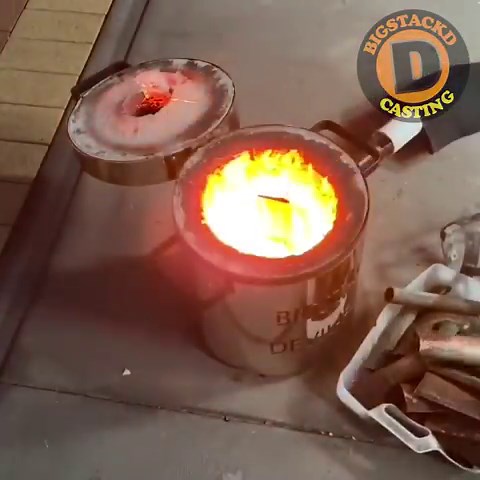 Melting A HUGE Copper Bar - So Satisfying! | Bigstackd Casting
