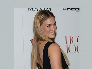 Bar Refaeli presumió la primera foto de su boda - La Opinión