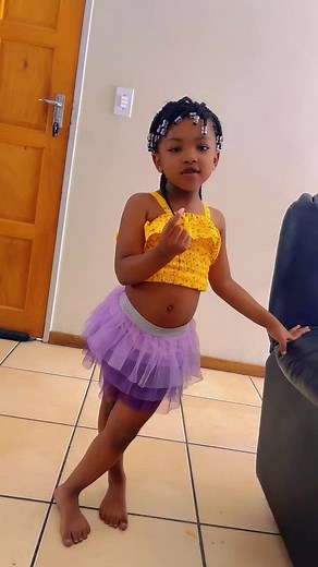 Minnie (@minenhlentshangase16)’s videos with original sound - Raizor_Steezy