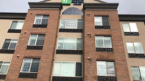 Holiday Farm Fire recovery focuses on housing, distributing resources