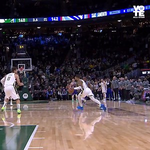 19K views · 1.1K reactions | Damian Lillard for the 'WIN' at the BUZZER!!!! (: Milwaukee Bucks) | NBA Updates | Facebook