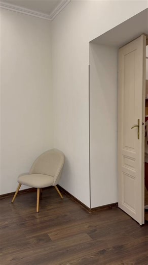 hidden camera on kitchen 😳it's a normal for airbnb?