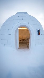 -35°C outside. 38°C underneath. Turquoise thermal pool. Volcanic sauna. Cold cascade. Nobody would ever suspect this exists. Ultimate contrast: arctic survival above, geothermal paradise below. #arcticigloo #hiddenspa #undergroundluxury #thermalspa #geothermal #offgridliving #bunkerlife #extremehomes #luxurysurvival #architecture #reelsviral #shortsvideo | Vault Studio Hidden Homes