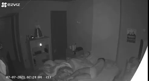 hidden cam 🫥 My dad comes over to me at night while I'm sleeping and plays around😱😱😱💦🔥
