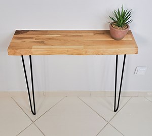 Table console Timberena en chêne massif fait main avec design moderne, bord vivant, pieds en épingle à cheveux - Etsy France