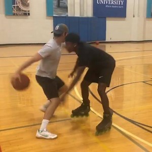 Put him on skates ⛸😂 | Randall Twins