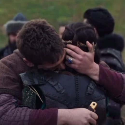 Romantic Kissing Moments: Neck Kisses Explored