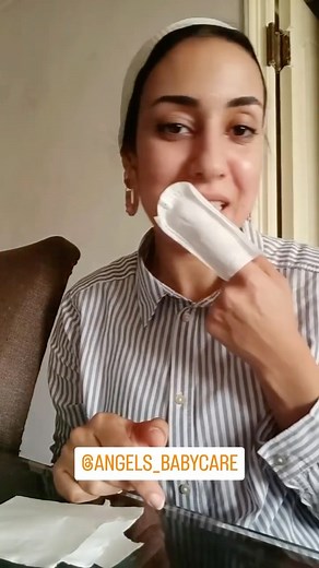 Angels Dry finger wipes for oral hygiene👼🏻🤍 ⚡️Use them twice a day: once in the morning and once before sleeping.😴❤️ . . . . . | Angels