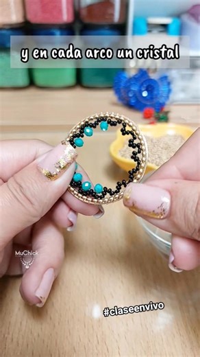 3 colors 👌 of #seed beads and 21 crystals for each #woven #earring