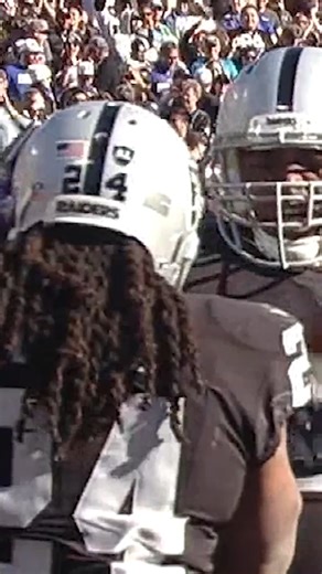 Beast Mode has a flair for the dramatic. #NYGvsLV | #RaiderNation | Las Vegas Raiders