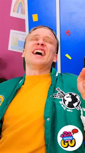 7.3K views · 20 reactions | ¡Transformemos a la Chica Nerd en la Reina de la Escuela!  #transformación #nueva | 123 GO Spanish | Facebook