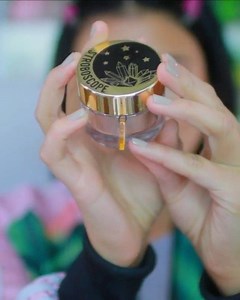 🪐✨How bewitched are you with Colorwiz Artist @ingridaraly amazing skills! @ingridaraly used Dali Sand & our White alight Collection!✨🪐 ~ Colorwizfoxy🦊 • • • Original post by Colorwiz Artist @ingridaraly • • • “ I love how this look came out, Video quality is off my camera settings went crazy. _ @ttdeye contact lenses use code “ingridaraly” color polar light gray _ @profusion eyebrow pencil, lip liner _ @ctilburymakeup eyeshadow palette, Mini Lipstick _ @moonplay_cosmetics white light brush se