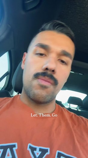 Chunking up the deuces✌🏽 . . #fyp #reels #relatable #trending #viral #tiktok | Jakethemurse