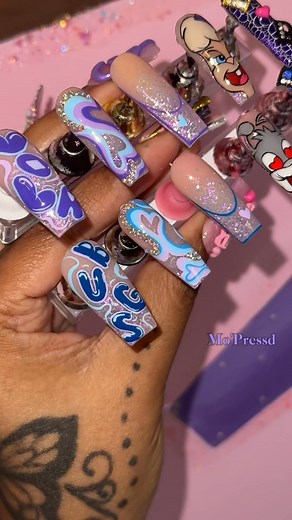 Lola & Bugs BUNNY 🤍 | Mo’Pressd Mo'Krylix