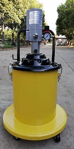 [Hot Item] Air Operated Pneumatic Gun Grease