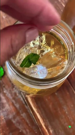 KOMBUCHA🍹Té negro fermentado! Aprende a hacerlo acá en mi canal 👉🏻 ‪@lacasadetierraa‬ #kombucha