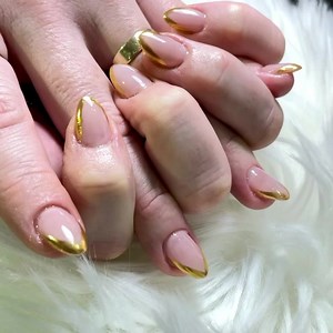 1K views | "There's nothing a fresh manicure can't fix.” Monday to Sunday available Sundays only appointments ..!  us today ….. 8333430 | Naviah Nails & Boutique | Facebook