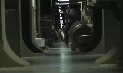 Container ship flexing during rough sea | The Maritime Telegraph