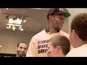 Victor Cruz Touchdown Dance Salsa at Modell's Times Square