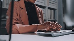 Call Center, Computer und Business mit: Stockvideos & Filmmaterial (100 % lizenzfrei) 3400260107 | Shutterstock