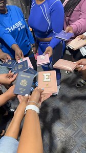 Travel business owners, who booked their own travel and earned off it 🔥 I mean if we gonna travel, we may as well get a check! 🤷🏽‍♀️💸 If you knew what we knew, you’ll do what we do! Find out.. comment or inbox me “video” so I can send you a short video on how we’ve leveraged the travel industry! | Life Changing Travels