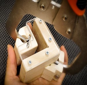 33K views · 325 reactions | Right angle clamp corner jig | Woodworking Tools | Facebook