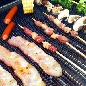 [Hot Item] Reusable Nonstick PTFE Fabric for Barbecue Mesh Grill Mat